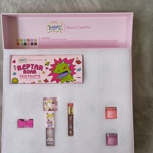 Beauty Creations Reptar Roar Face Palette Set